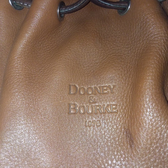 Dooney and Bourke 1975 vintage satchel - Picture 2 of 5